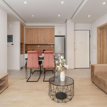 Chic Apartment Near Acropolis Athens Luaran gambar